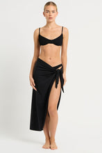 Load image into Gallery viewer, Bond eye Jinx Maxi Sarong Black