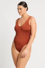 Load image into Gallery viewer, Bond-eye Mara One Piece Bronze