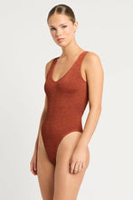 Load image into Gallery viewer, Bond-eye Mara One Piece Bronze