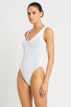 Load image into Gallery viewer, Bond-eye Mara One Piece - White Leopard