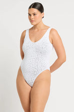 Load image into Gallery viewer, Bond-eye Mara One Piece - White Leopard