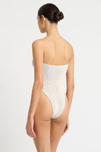 Load image into Gallery viewer, Bond Eye Fane Coconut Milk