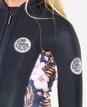 Load image into Gallery viewer, RipCurl junior girl G-Bomb shorty wetsuit