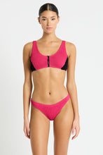 Load image into Gallery viewer, Bond-Eye Splice Mara Rasberry / Black bikini set