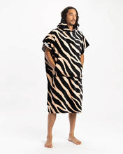 Load image into Gallery viewer, Leus Original Dazzle Poncho Plush cotton
