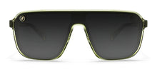 Load image into Gallery viewer, Meister polarized Sunglasses Spark Lime
