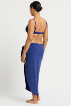 Load image into Gallery viewer, Bond eye Jinx Maxi Sarong Sapphire
